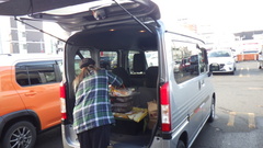 お買い物したものを荷室に。.jpg