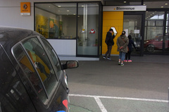 で、ルノー札幌さんに到着.jpg