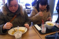 みんなで麺類でした.jpg