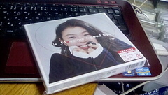 アイリスの日本デビューCD.jpg