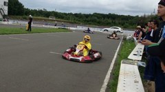 カートで走るつばさっち.jpg