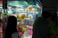 クレーンゲームを….jpg