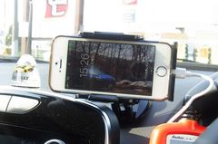 スマートフォン用のハンガーを買いました.jpg