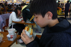 チキンフィレサンドを….jpg