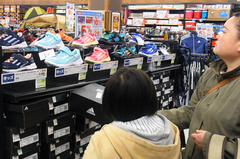 友希ちゃんの靴も買うそうで….jpg
