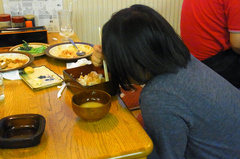 天タレ月のごはんももらい….jpg