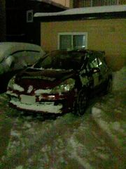 帰って来て雪かきして駐車.jpg