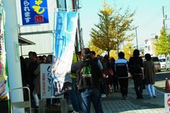散歩終わって改めて待つ私(笑).jpg