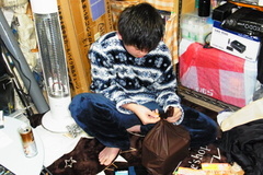 早速プレゼントあけてます.jpg