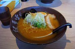 濃厚味噌ラーメンいただきま〜す〜.jpg