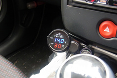 無負荷で14Vまで上がったので終了.jpg
