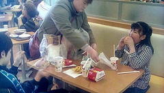 珍しくみんなマクド(笑).jpg