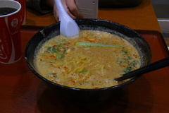 私は安定の満龍の担々麺.jpg