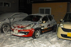 軽く除雪してから駐車.jpg