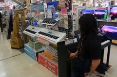 電気屋でちょっと遊び(笑).jpg