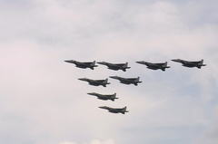 F-15Jの編隊飛行.jpg