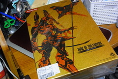Z.O.E.の特典版…重い….jpg